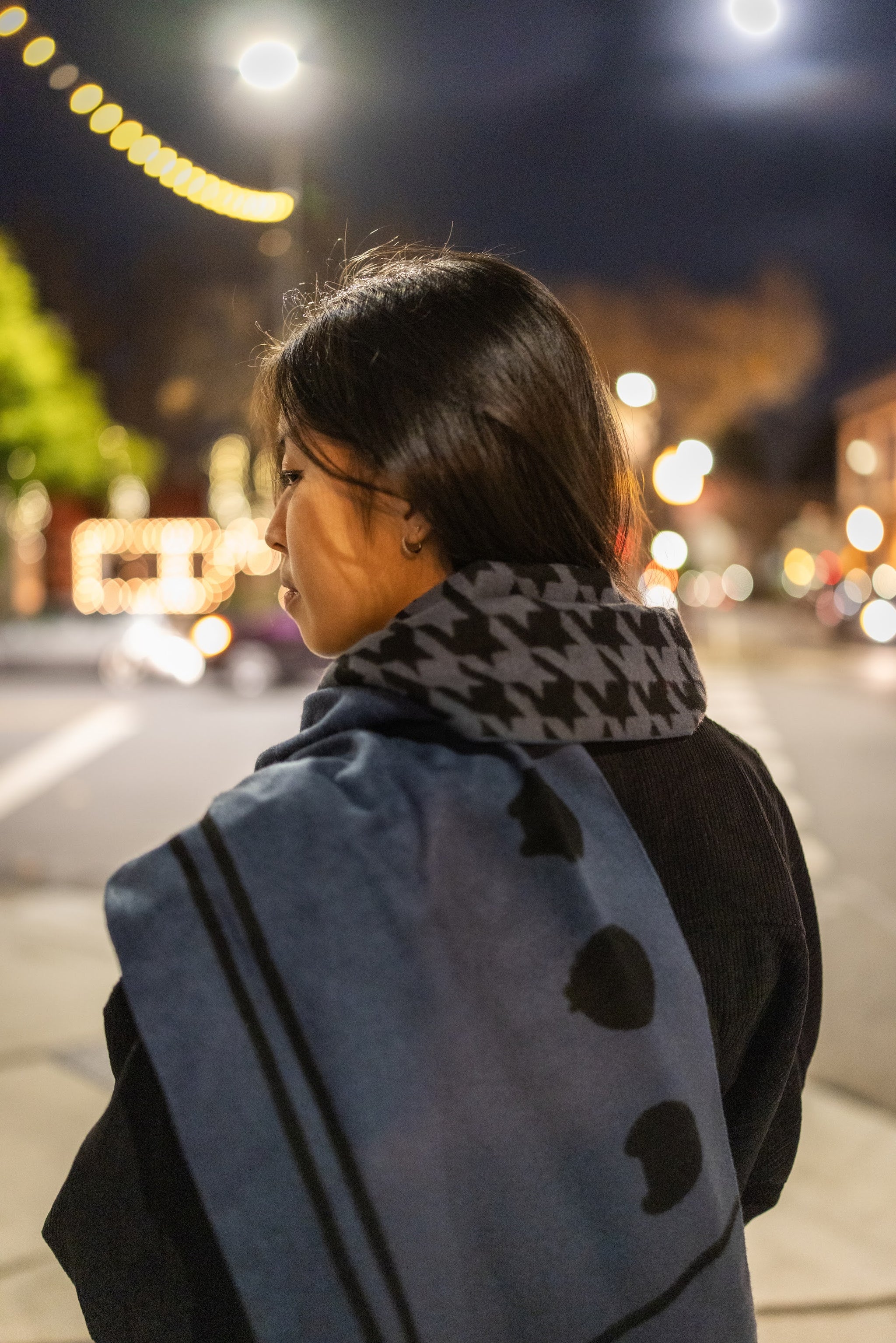 Elegant Soft Viscose Scarf – Lightweight Wrap for Casual or Formal Wear | Notebeans Stationery